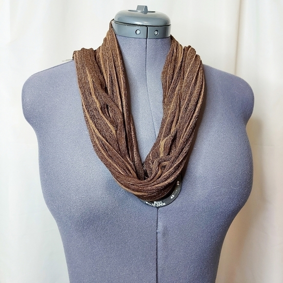 𝅺Vintage Sheer Brown Scarf With Gold Fringe 76×12" - Picture 4 of 5